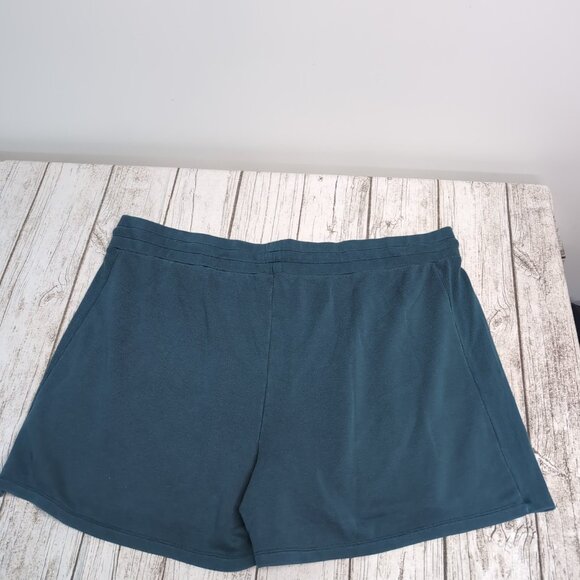 NWT Active Zone Teal Shorts Women Size 5X - Picture 7 of 7